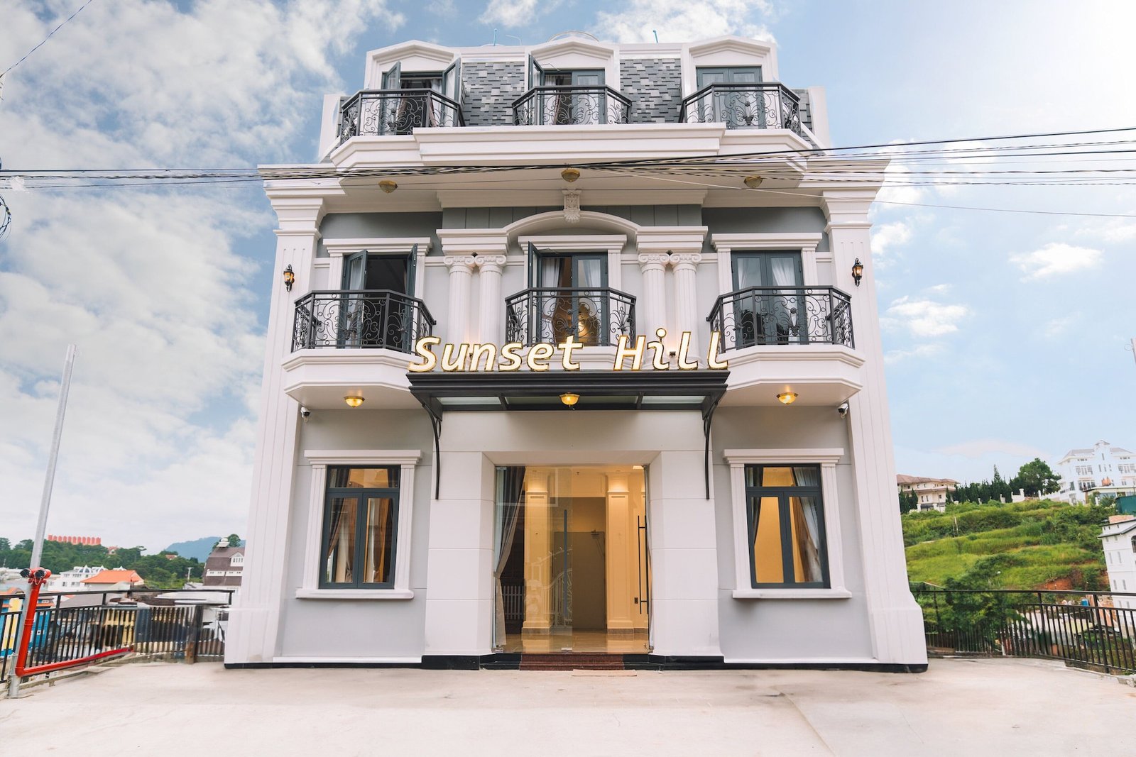 Sunset Hill hotel da lat
