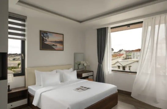 phòng khách sạn 3 sao Anteaus Hotel dalat